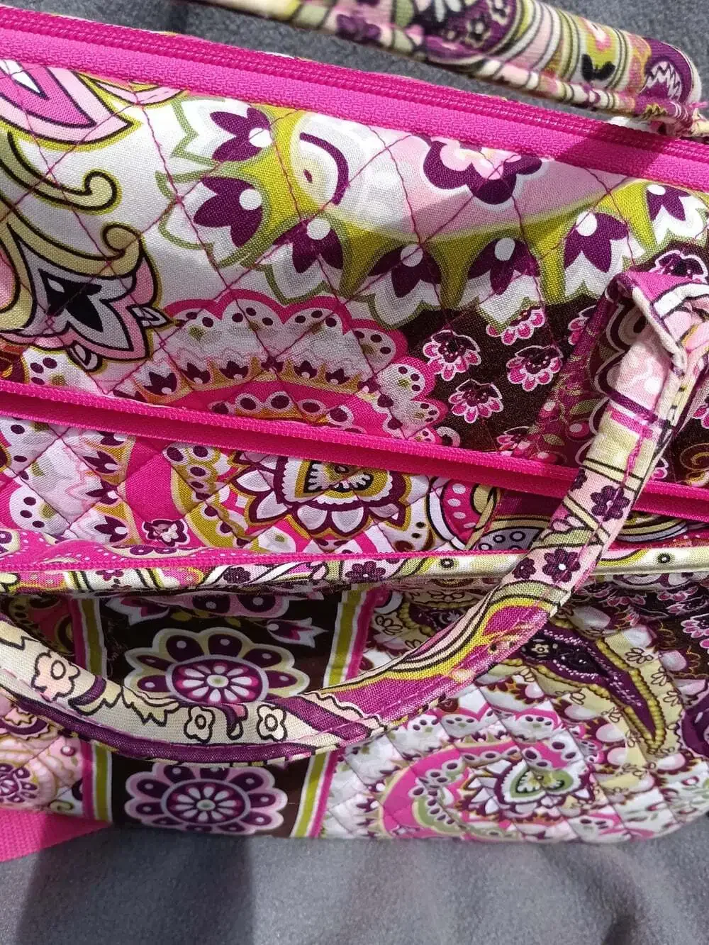 Vera Bradley Very Berry Paisley Hard Shell Laptop Case Bag Briefcase Work School